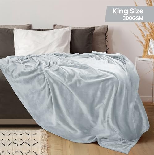 Image of Utopia Bedding Fleece Blanket King Size Light Grey (90x102 Inches) Ultra Soft Warm Lightweight Microfiber Breathable Anti-Static Cozy Bed Blanket, All-Season Home Decor Gift for Men & Women