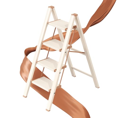 GameGem 4-step Folding Ladder with wide pedals