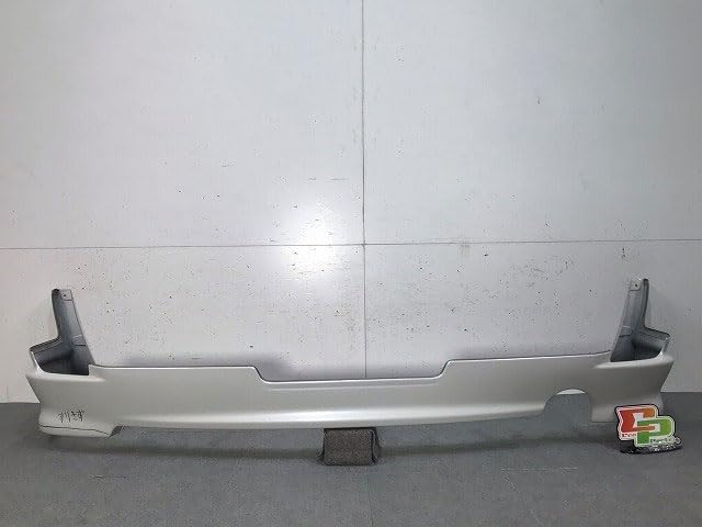 良品☆破損無し】純正 CV1W CV2W CV5W デリカ D:5 ローデスト リア 