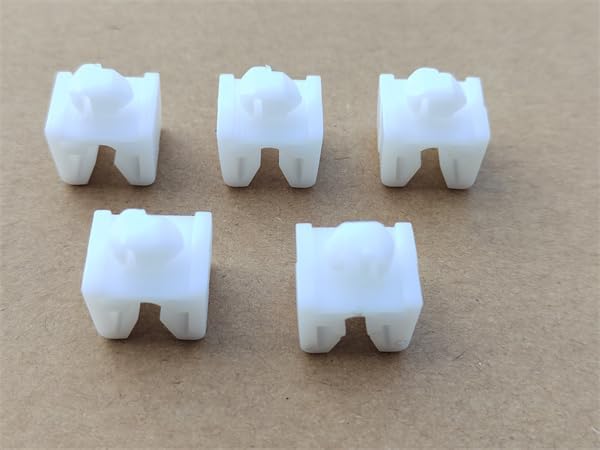 5Pcs Car Rear Seat Fixed Buckle Rear Cushion Clip Special of Rear Seat for Isuzu HICOM NPR120 NPR66 NRR35 Replaces 8-94279977-0