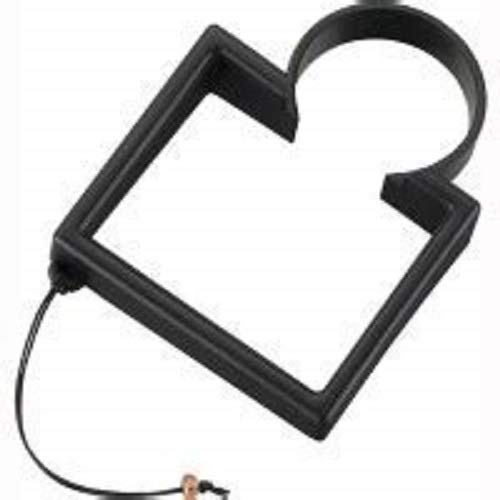 Contenuto confezione: paraluce LCD PFUD-E06 e cordino