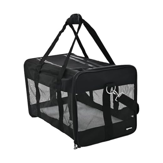 AmazonBasics - Trasportín negro con laterales flexibles - Mediano