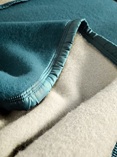Couverture Toison d'Or Volta bleu paon pour des nuits douillettes