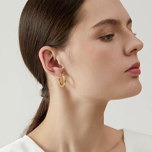 14K Gold Hoop Earrings for Women 14K Gold Earrings Classic Shiny Polished Round Hoop Earrings for Everyday Essential (20mm)