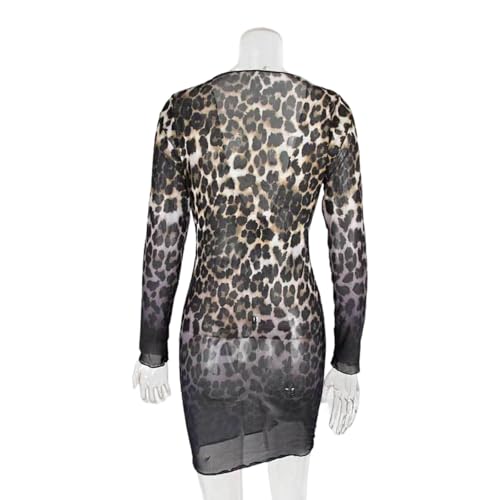 Robe transparente de plage pliable pour rester chic sous le soleil des vacances