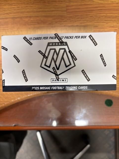 2025 Mosaic Football Value/Cello Card Box, 12 Packs, 15 Cards Per Pack