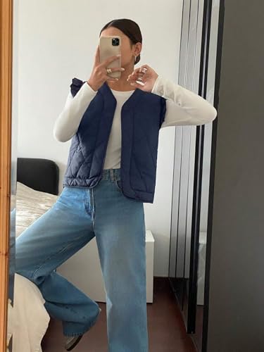 Navy Blue Sleeveless Ruffled Padded Coat for Women - Cozy and Chic for Every Occasion - Image 4