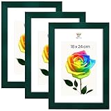 Bois véritable – finition soignée & tenue durable: Cadres photo en bois véritable (cadres muraux) avec angles soigneusement travaillés et bords finement poncés ; la veinure naturelle et une finition protectrice assurent une esthétique haut de gamme et un usage quotidien fiable – idéals pour la décoration intérieure : pièces à vivre, bureaux ou mur de galerie.