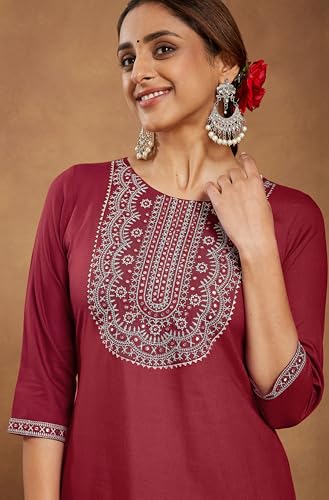 Image of Janasya Women's Rayon Embroidered Straight Kurta