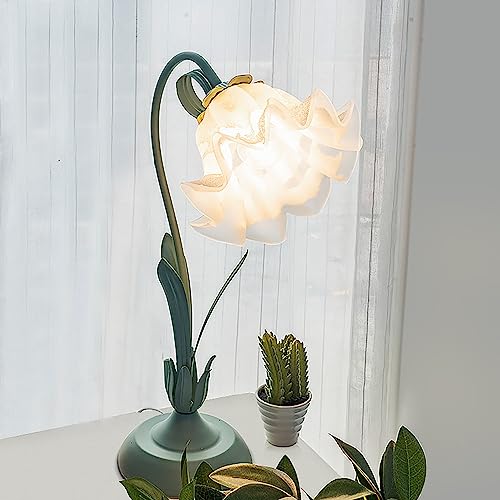 Estilo romántico Lámpara Mesa Lámpara de cabecera Dormitorio Chica Corazón Red Creativa Flor Rojo Princesa Habitación Escritorio