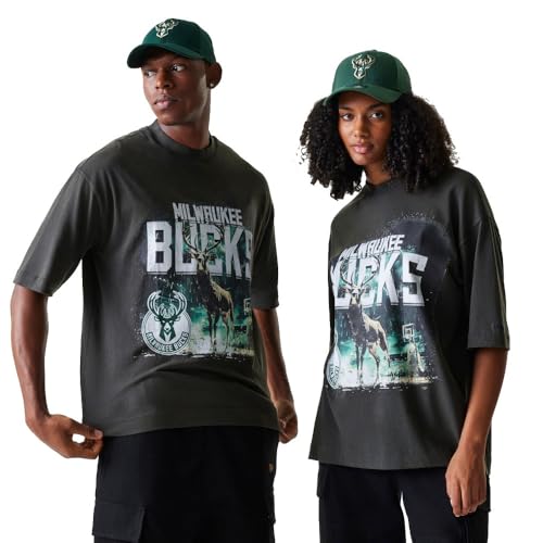 New Era NBA Washed Graphic Milwaukee Bucks Short Sleeve T-Shirt M