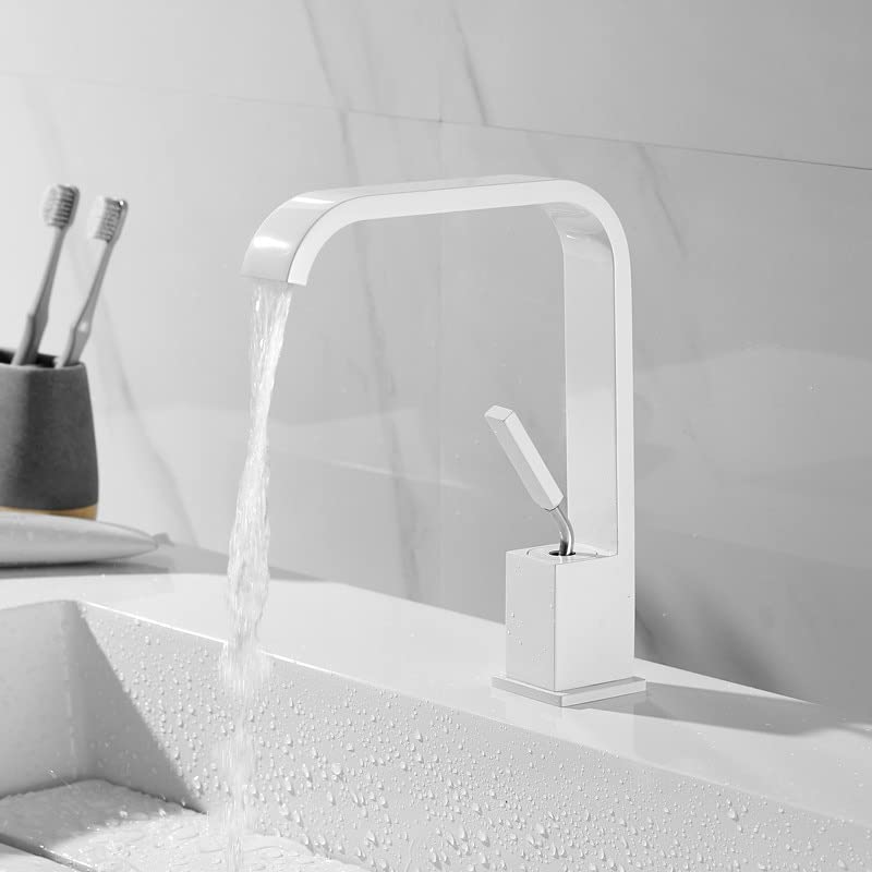 Robinet mitigeur cascade MESKEL à flux chaud froid pour lavabo moderne
