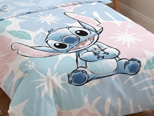 Disney Stitch Bettwäsche 135x200 cm & Kissenbezug 80x80 cm – Wendebettwäsche Blau Rosa mit Hibiskus – Kuschelige Kinderbettwäsche Baumwolle & Polyester – Lilo & Stitch Geschenk für Mädchen & Junge