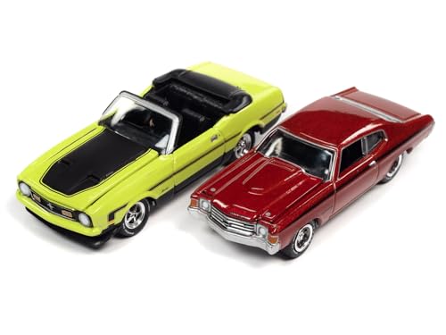 Set de 2 autos Johnny Lightning 1:64 1972 Bright Lime Green con capó y franjas negras & 1972 Chevy Chevelle SS Heavy Chevy naranja metálico con franjas negras