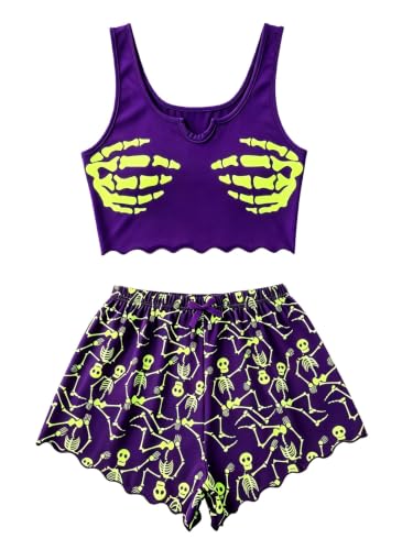 Image of WDIRARA Women's Plus Size Skull Pajama Set Goth Cute Shorts Sleepwear
