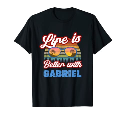 La vida es mejor con Gabriel, idea divertida de nombre para hombre/niño/bebé Camiseta