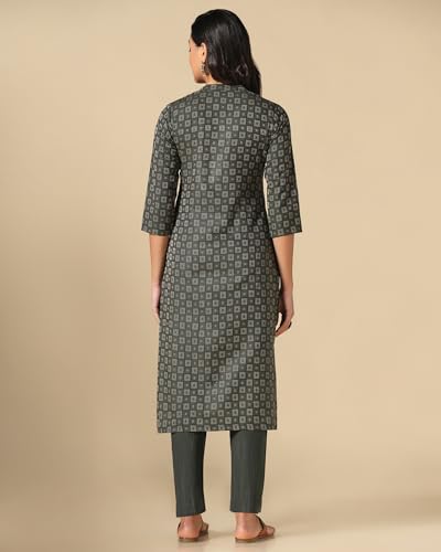 Image of Hritika Self Design Viscose Rayon Kurta & Trousers Set (HRKB0048)