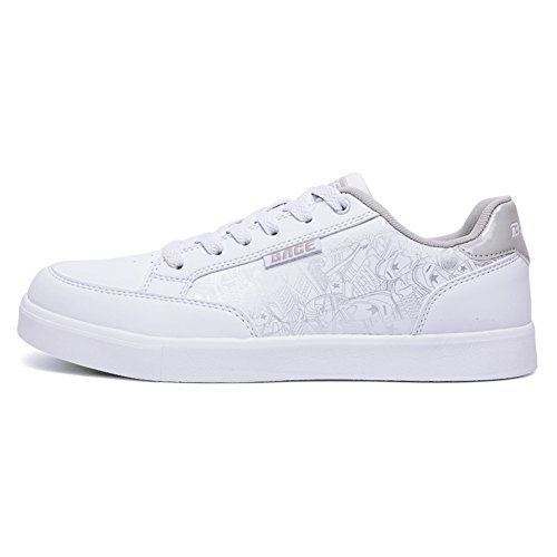 Chaussures sport blancs homme : baskets casual respirantes de skate