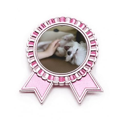 Broche rose chien blanc en métal M pour garder votre compagnon tout près