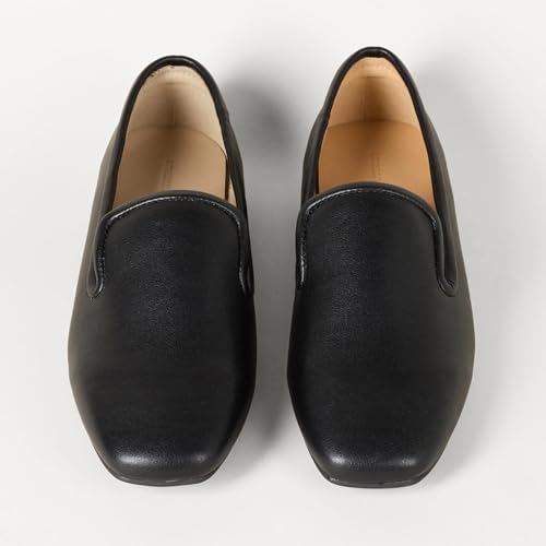 Image of Amazon Essentials Women's Soft Minimal Slip-On Loafer