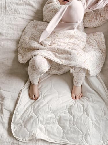 Image of GUNAMUNA Unisex Long-Sleeve Sleep Sack, Wearable Sleep Bag for Toddlers and Babies, Soft Rayon