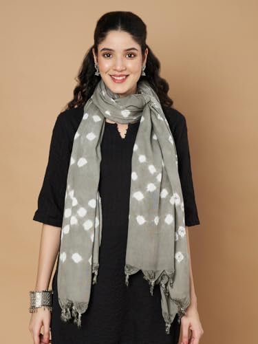 Image of Women's Cotton Rayon Bandhani Print Dupatta with Tassels 2.25 Meters | Women's cotton printed dupatta with tassels.