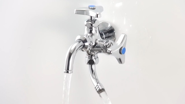 Amazon | カクダイ(KAKUDAI) 万能ホーム双口水栓 13 7041 | 洗濯機用水