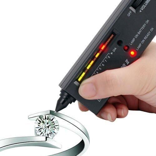 ARLICODECK Diamond Tester Professional Diamond Tester Pen Jeweler Tool for Novice and Expert - Diamond Selector II 9V Battery Included(Black,Diamond Testers)