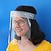 Produktbild Gesichtsschutzmaske Face Shield Behelfsgesichtsschutz Visier aus Kunststoff universelle Passform hochklappbar Made in Germany