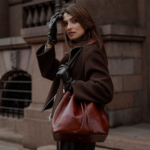 Image of Time Resistance Leather Bucket Bag - Full-Grain Leather Handbag for Women - Italian Handmade Shoulder Bag