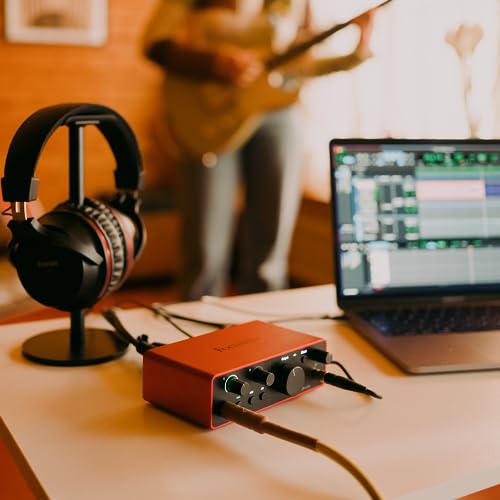 Focusrite Scarlett Solo Studio de 4e Génération Pack Interface Audio USB-C – vue 5