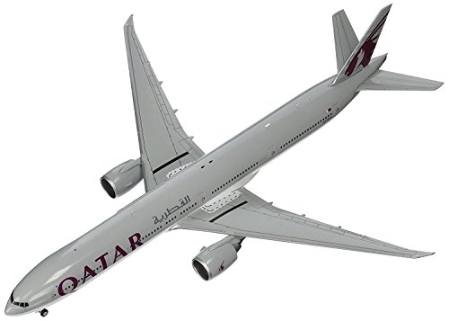 Gemini200 Qatar B777-300ER Airplane Model (1:200 Scale)
