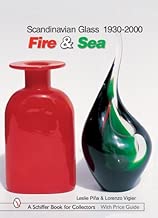Scandinavian Glass 1930-2000: Fire & Sea (Schiffer Book for Collectors (Hardcover))