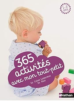 Paperback 365 activités avec mon tout-petit [French] Book