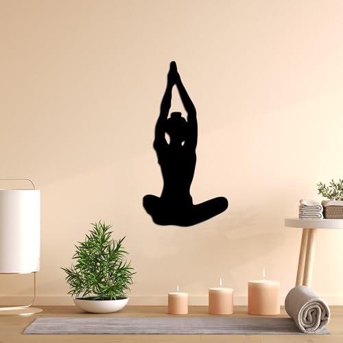 Décoration moderne de la maison avec une sculpture murale noire