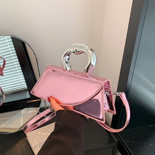 Sac à main en cuir synthétique avec poignée argentée