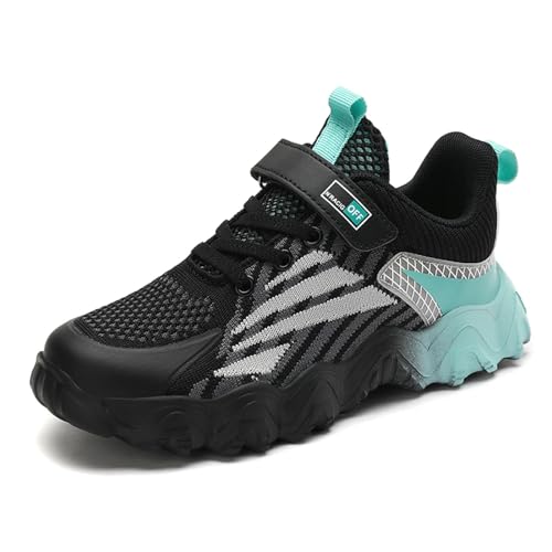 Chaussures de football pour garçons pour éviter la fatigue lors de la course