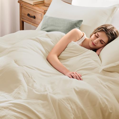 Image of Twin Comforter Set Prewashed Lightweight Quilted Bedding for All Season | 2PCS Cream Breathable Down Alternative Bedding Set with 1 Solid Comforter (68 inchx90 inch) and 1 Soft Pillowcases (20 inchx26 inch)