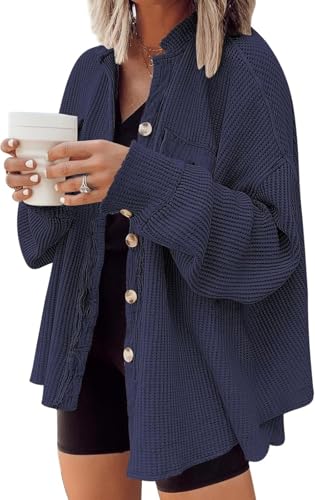 Tenues tendance d'automne : fini le froid avec cette chemise en tricot