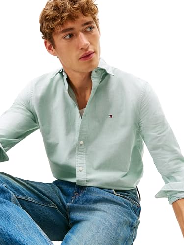 Image of Tommy Hilfiger Men's Long Sleeve Oxford Shirts in Regular Fit, Men's Button Down Shirts, Also Available in Big and Tall