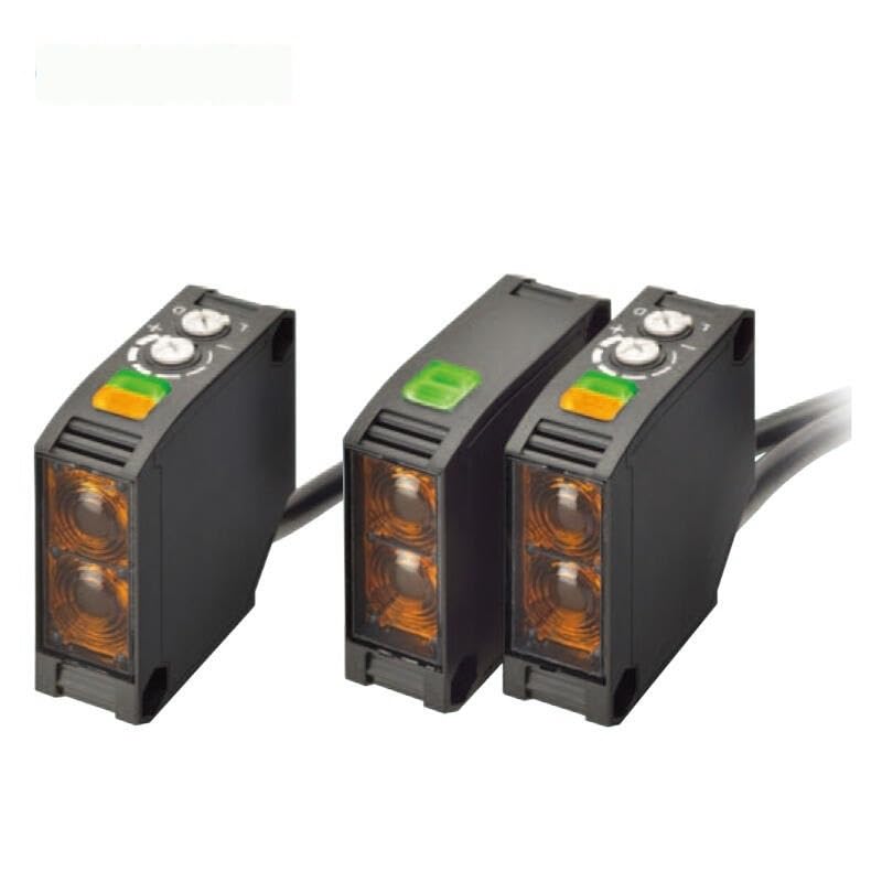Sensor fotoeléctrico E3JK-RP12-C 2M para evitar averías en cintas industriales