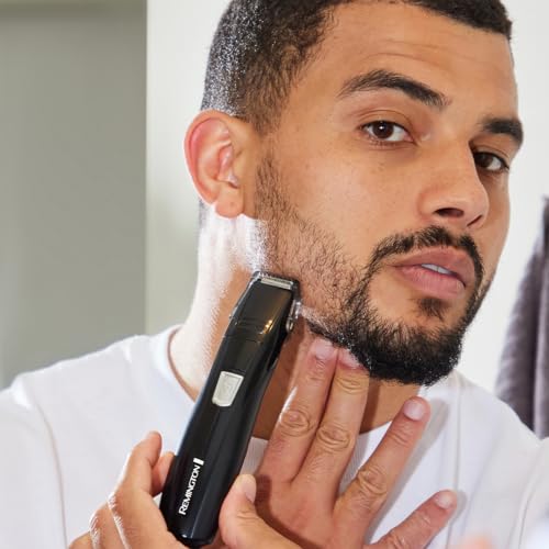 Remington Men's Pilot Grooming Kit (3 Attachments, Precision Trimmer, Foil Shaver, Nose & Ear Trimmer, Adjustable Comb, Advanced Steel Blades, Washable, Battery Operated) PG180