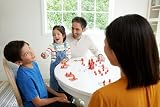 Mattel Games Wieża bobrów Gra dla dzieci i rodzin, na wieczór gier, biwakowanie i do podróży, HPW60
