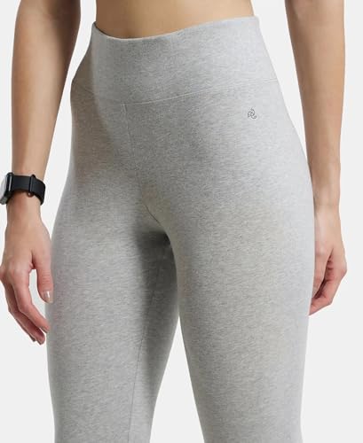 Image of Jockey Women's Slim fit Capri