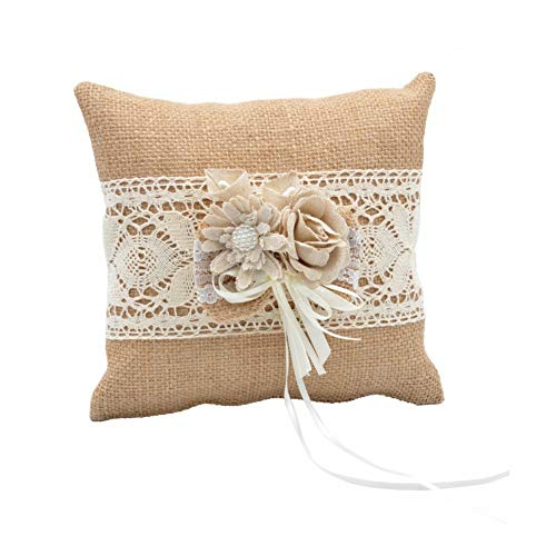 Elegante Cojín Artesanal Rústico de Yute y Encaje con Flores para Anillos de Boda. Complementos. Regalos Originales. Detalles de Bodas, Comuniones, Bautizos. CC