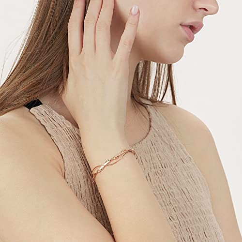 CHOW SANG SANG 18K Rose Gold Bangle for Women 92546K3