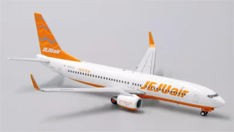 Amazon | JC Wings 1:400 完成品 JEJU AIR for Boeing B737-800 HL8305