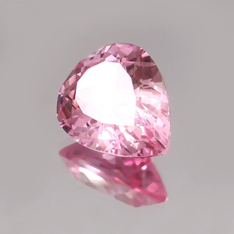 Saphir Padparadscha poire pour créer votre bague de fiançailles