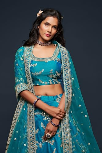 Indian Women's Designer Embroidery Work Bridal Lehenga Chaniya Choli Ready to Wear Party/Wedding Wear Lehengas TMV2