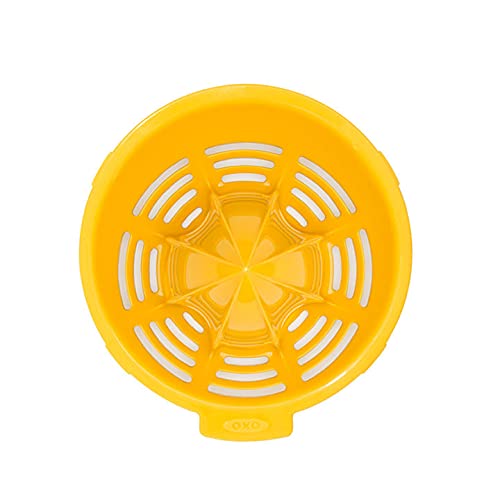 OXO Good Grips Small Citrus Juicer image 4